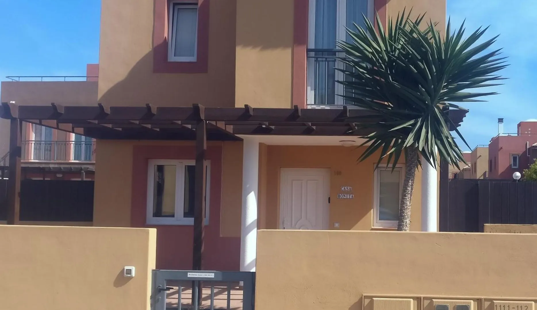 Luxury Villa With Heated Pool In Corralejo Spanyolország