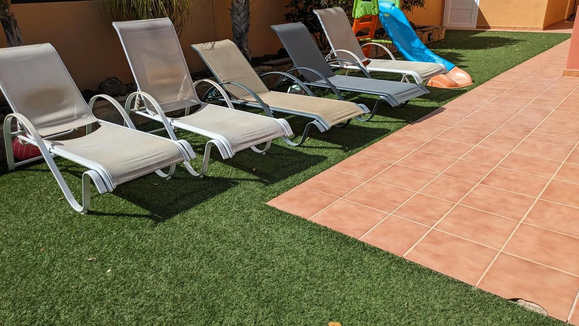 Luxury Villa With Heated Pool In Corralejo